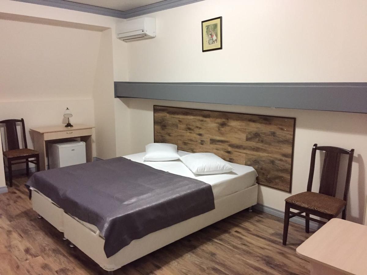 Spa Hotel Karakas Szuhumi Kültér fotó