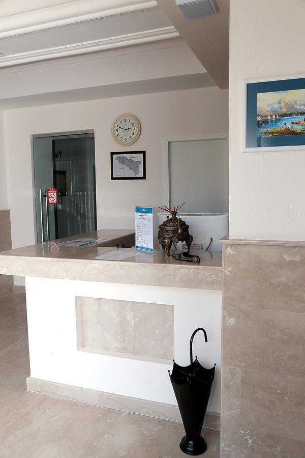 Spa Hotel Karakas Szuhumi Kültér fotó