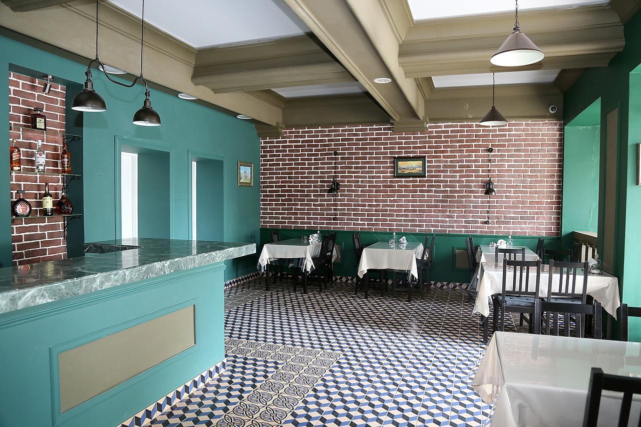 Spa Hotel Karakas Szuhumi Kültér fotó