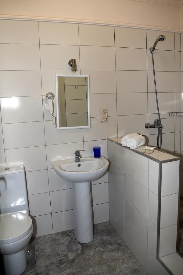 Spa Hotel Karakas Szuhumi Kültér fotó