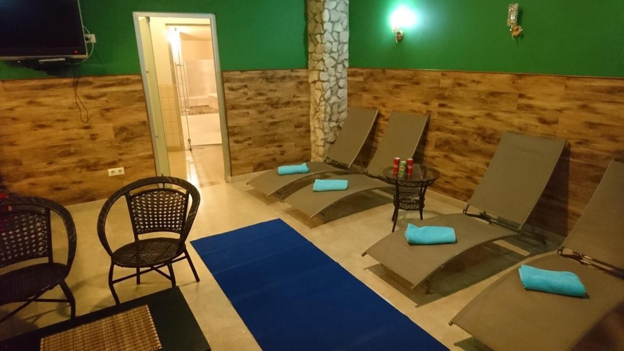 Spa Hotel Karakas Szuhumi Kültér fotó